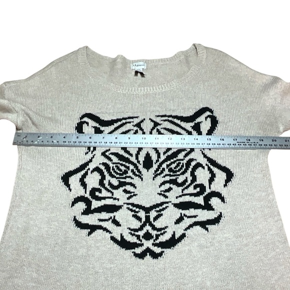 DYNAMITE Cotton Blend Long Sleeve Scoop Neck Graphic Print Sweater US Sz M - Picture 6 of 9